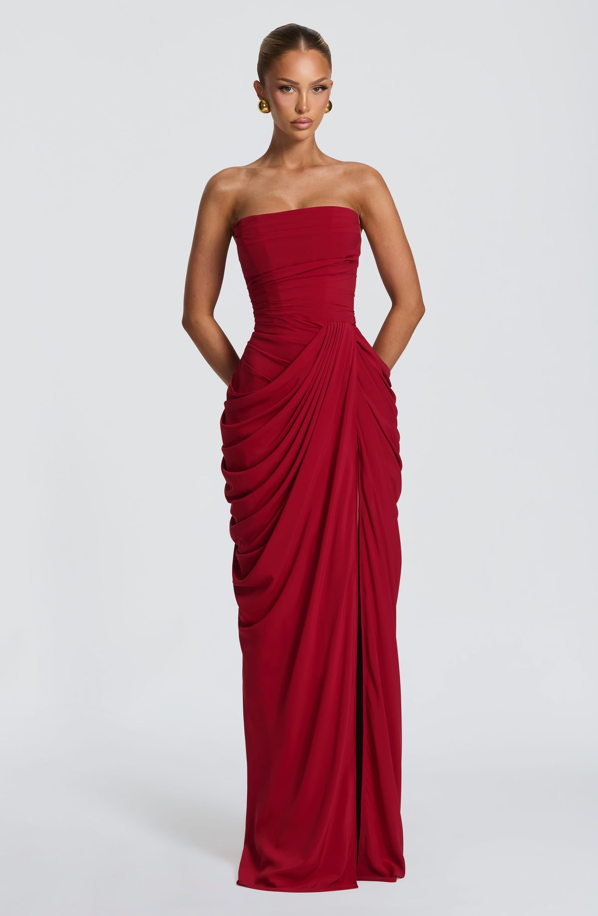 VALENTINA | Elegantes trägerloses Maxi Kleid – Tiefrot