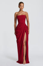 VALENTINA | Elegantes trägerloses Maxi Kleid – Tiefrot