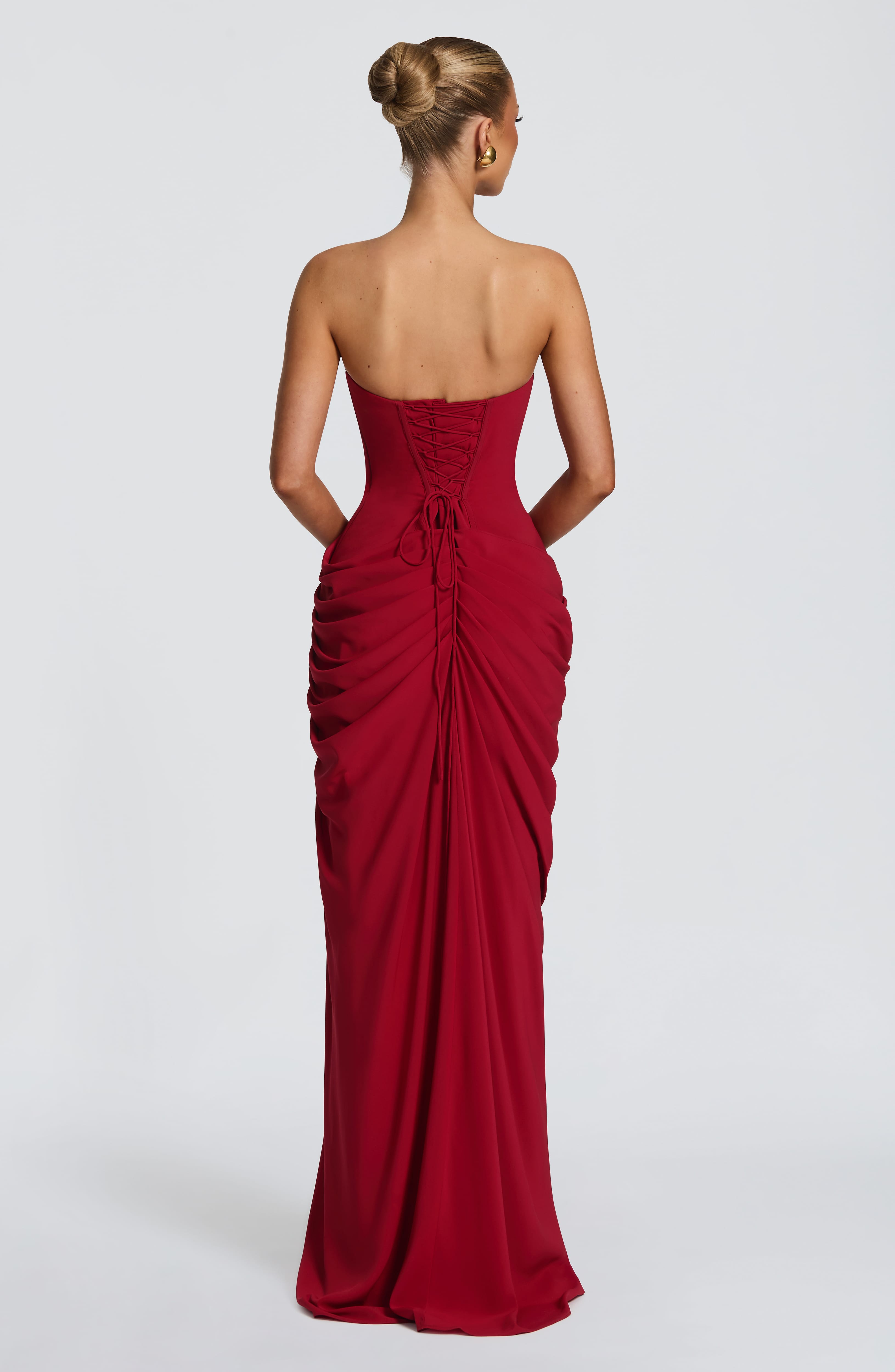 VALENTINA | Elegantes trägerloses Maxi Kleid – Tiefrot