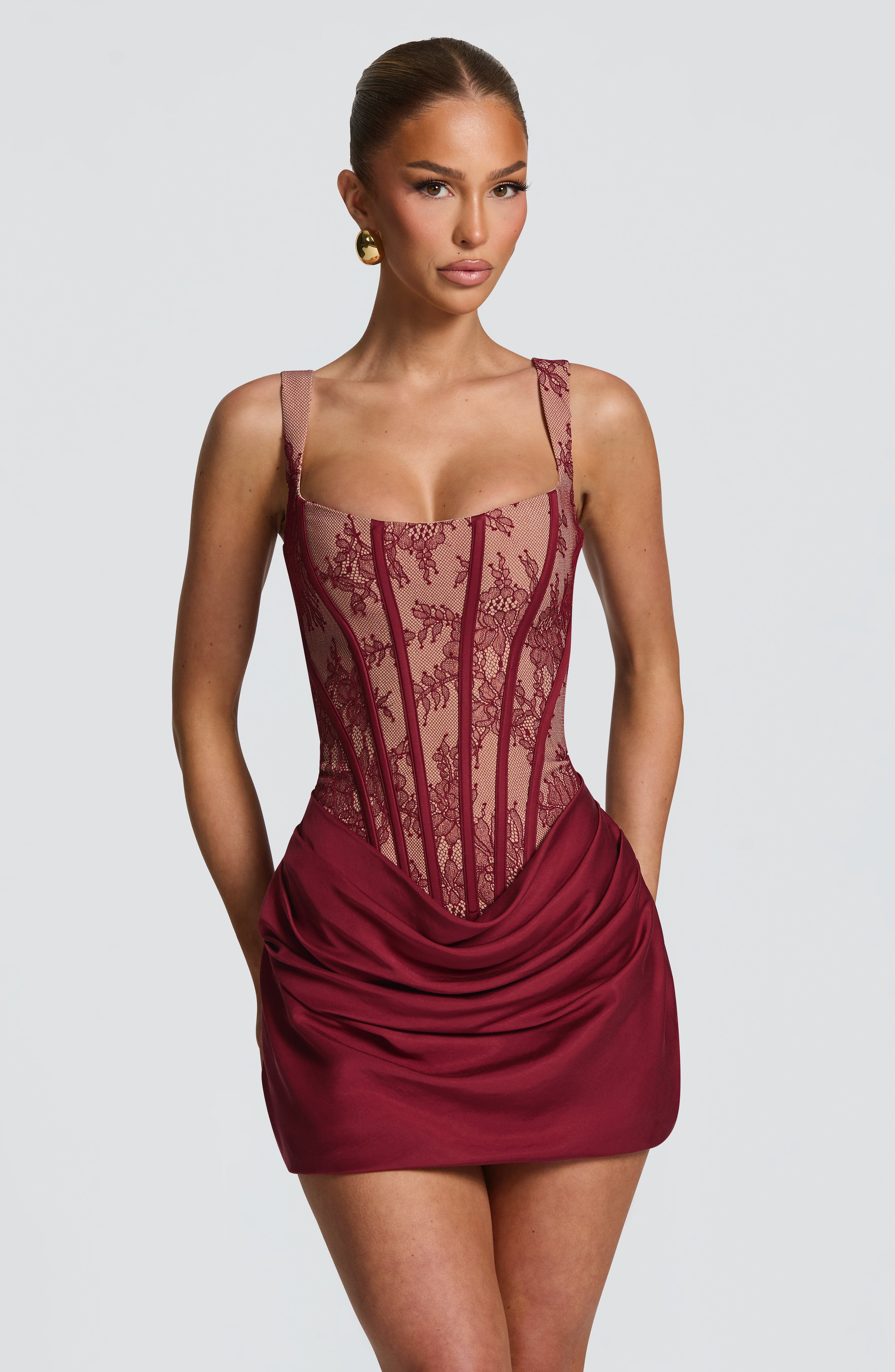 NATALIA | Elegantes Spitzen-Mini Kleid – Burgunderrot