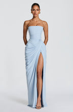 ADELINA | Elegantes Chiffon-Maxikleid – Gletscherblau