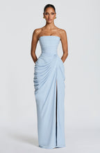 ADELINA | Elegantes Chiffon-Maxikleid – Gletscherblau