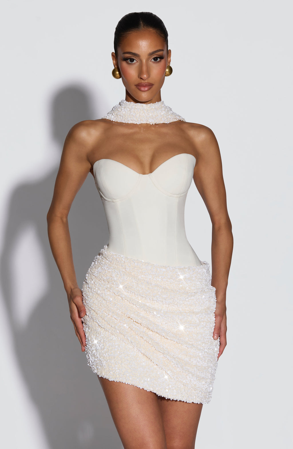 ODETTE | Elegantes Mini Kleid mit Pailletten-Samtrock – Ivory