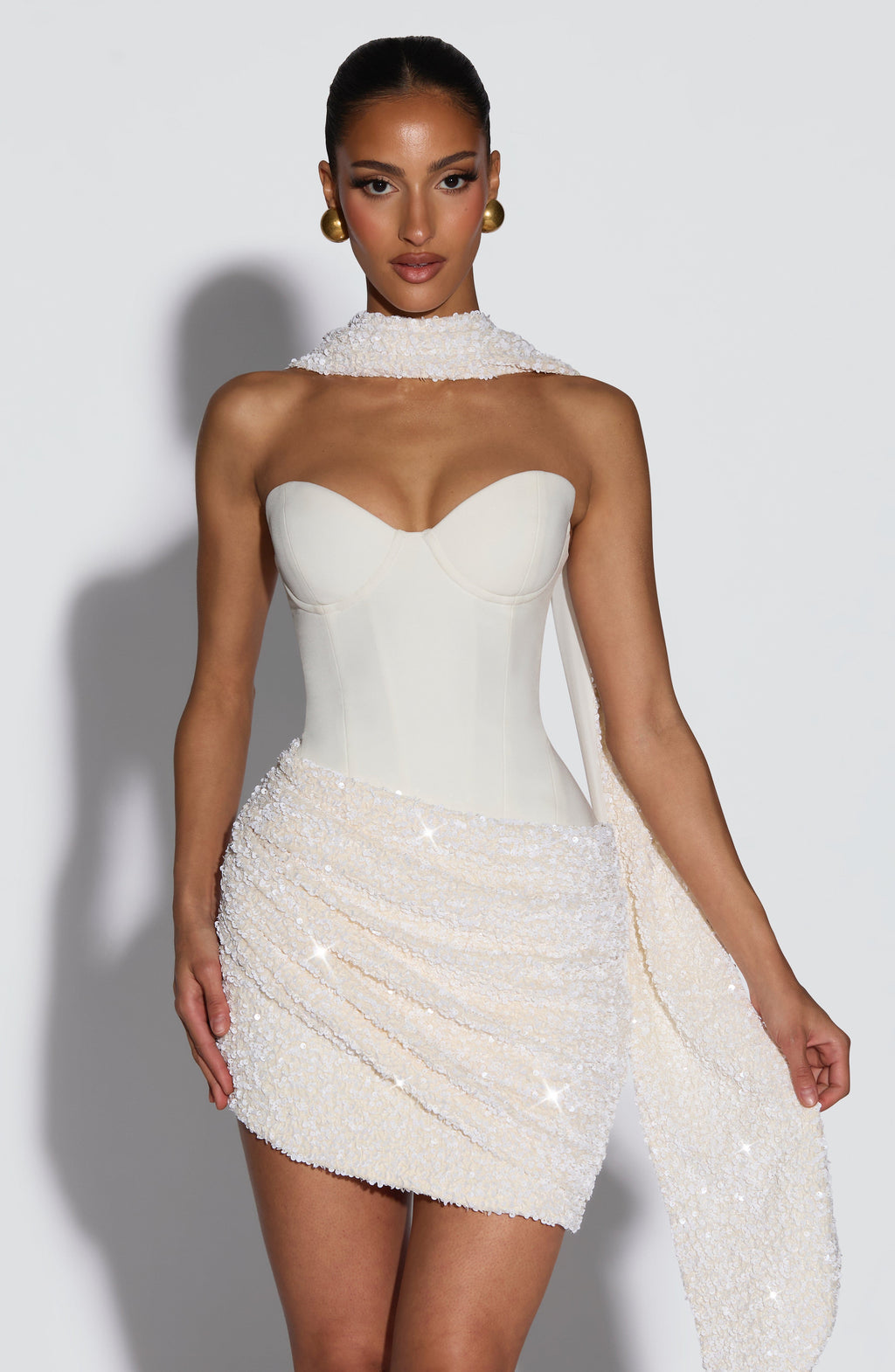 ODETTE | Elegantes Mini Kleid mit Pailletten-Samtrock – Ivory