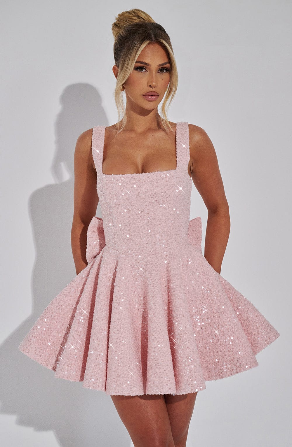 NOELLE| Elegantes Tweed Mini Kleid – Blush
