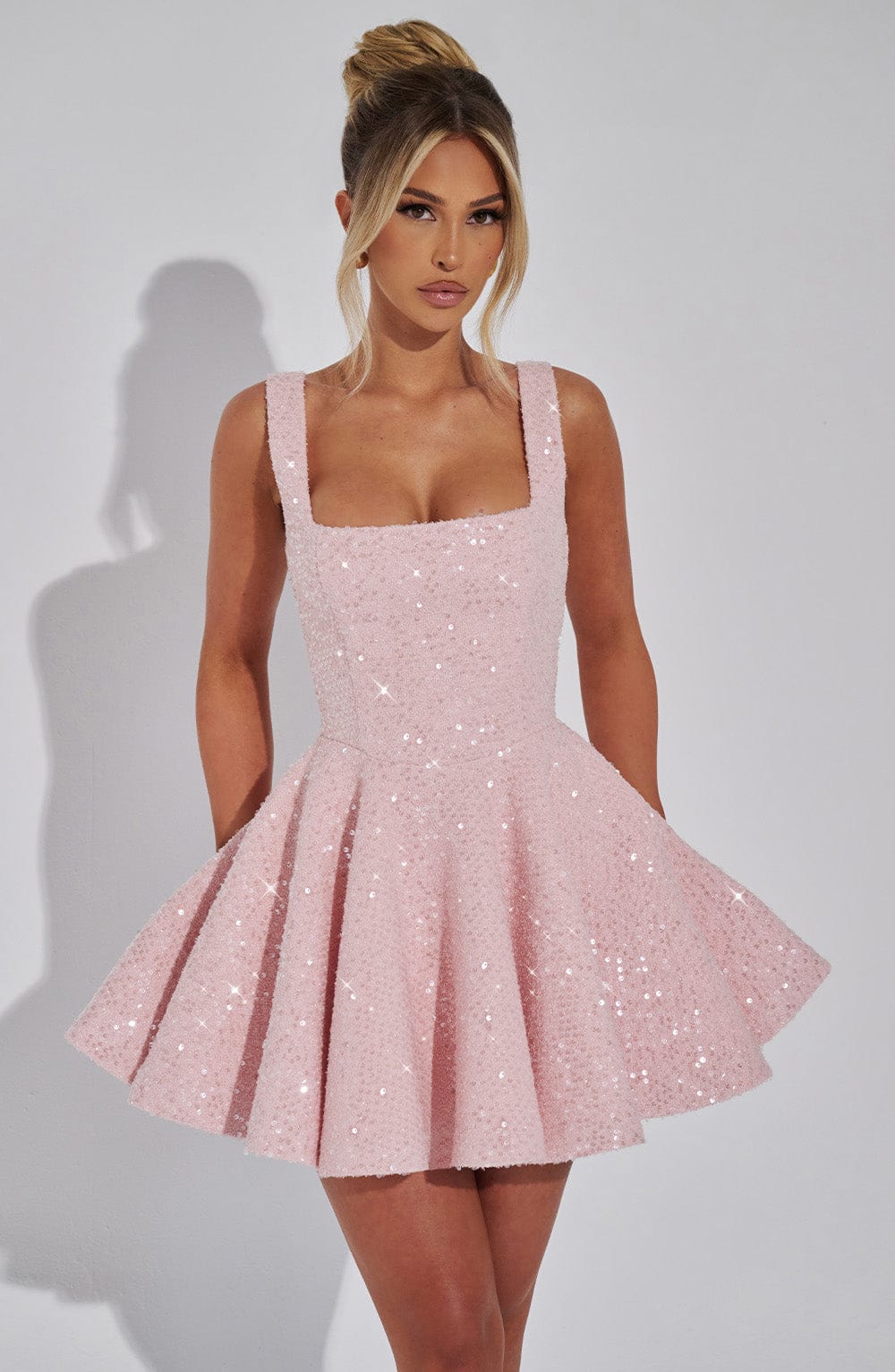 NOELLE| Elegantes Tweed Mini Kleid – Blush