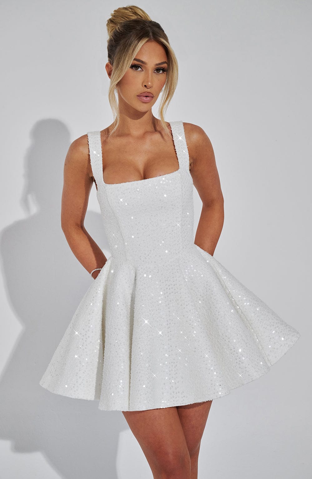 NOELLE | Elegantes Tweed Mini Kleid – Ivory