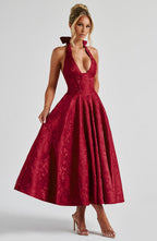 CELESTE | Elegantes Midi Kleid mit floraler Jacquard-Struktur – Rot