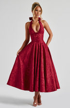 CELESTE | Elegantes Midi Kleid mit floraler Jacquard-Struktur – Rot