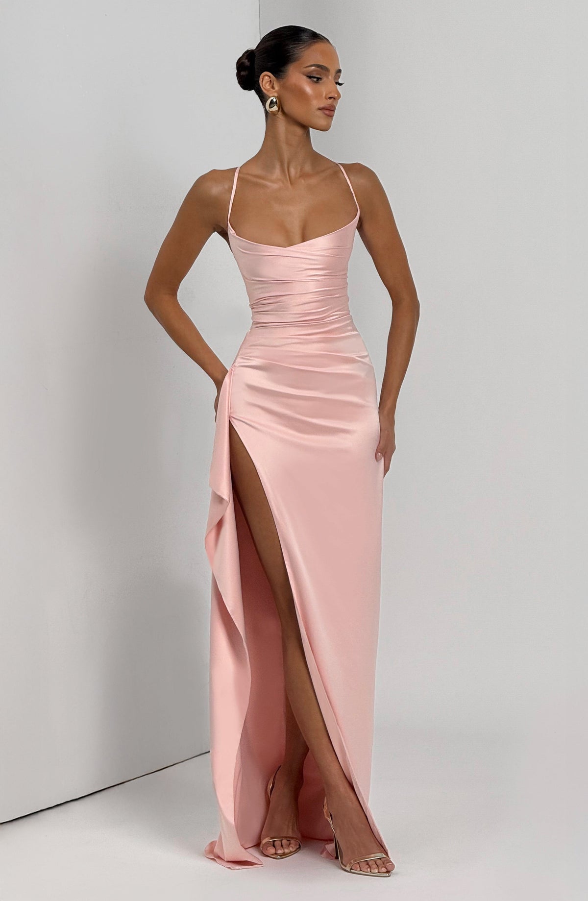 JULIETTE | Elegantes Satin-Maxikleid – Blush