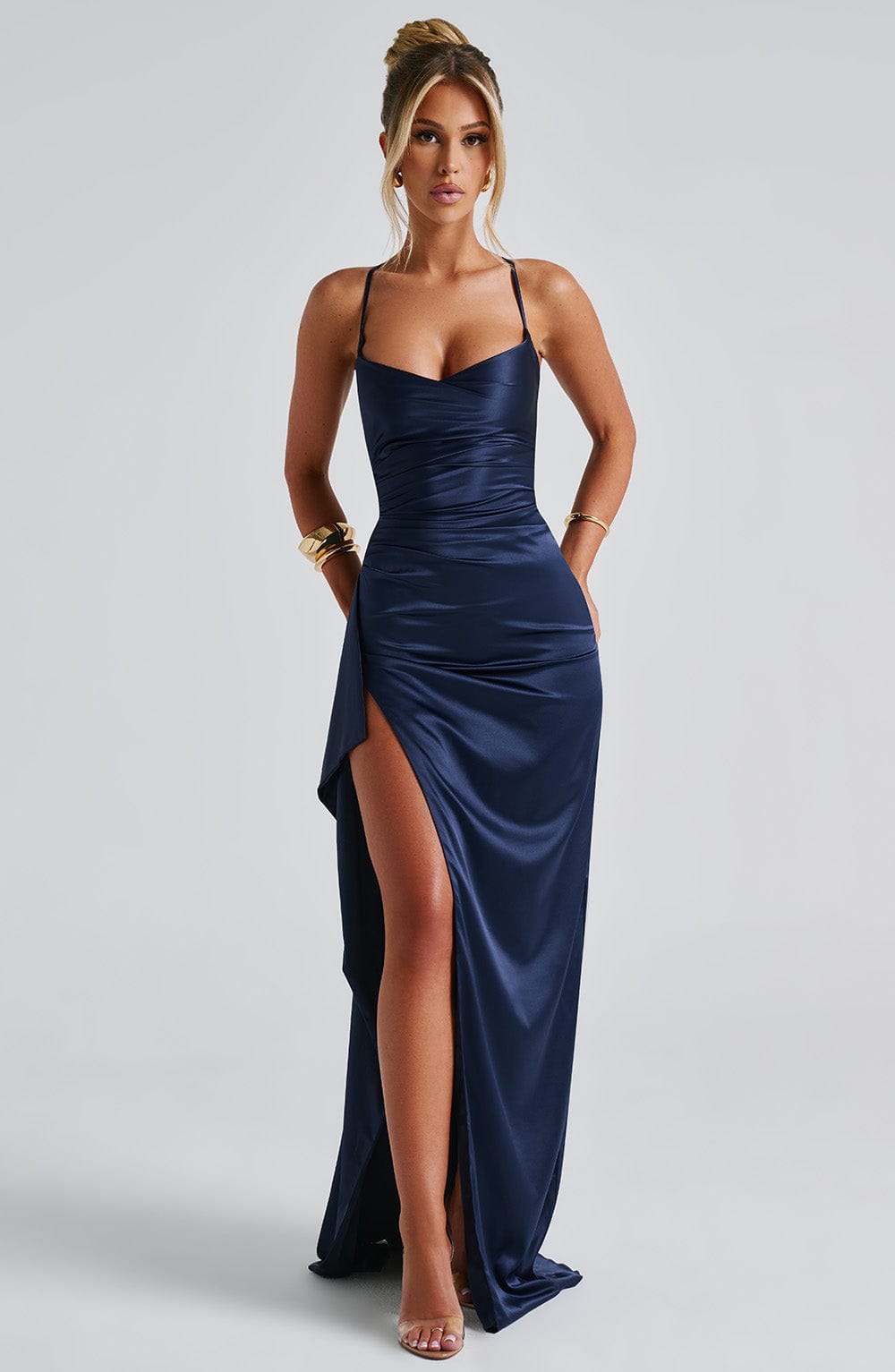 ARABELLA | Elegantes Satin-Maxikleid – Marineblau
