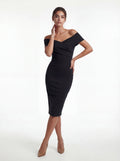 ADELINA | Elegantes Off-Shoulder Kleid – Rubinrot