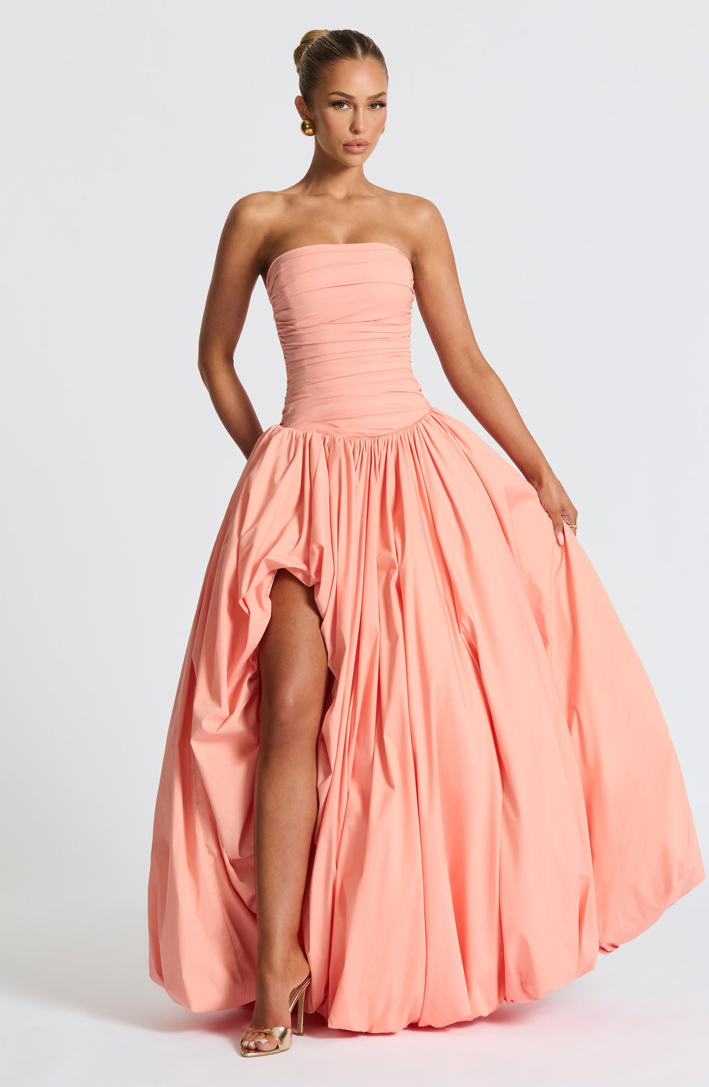 ÉLOÏSE | Elegantes Maxi Kleid mit Puffrock – Peach