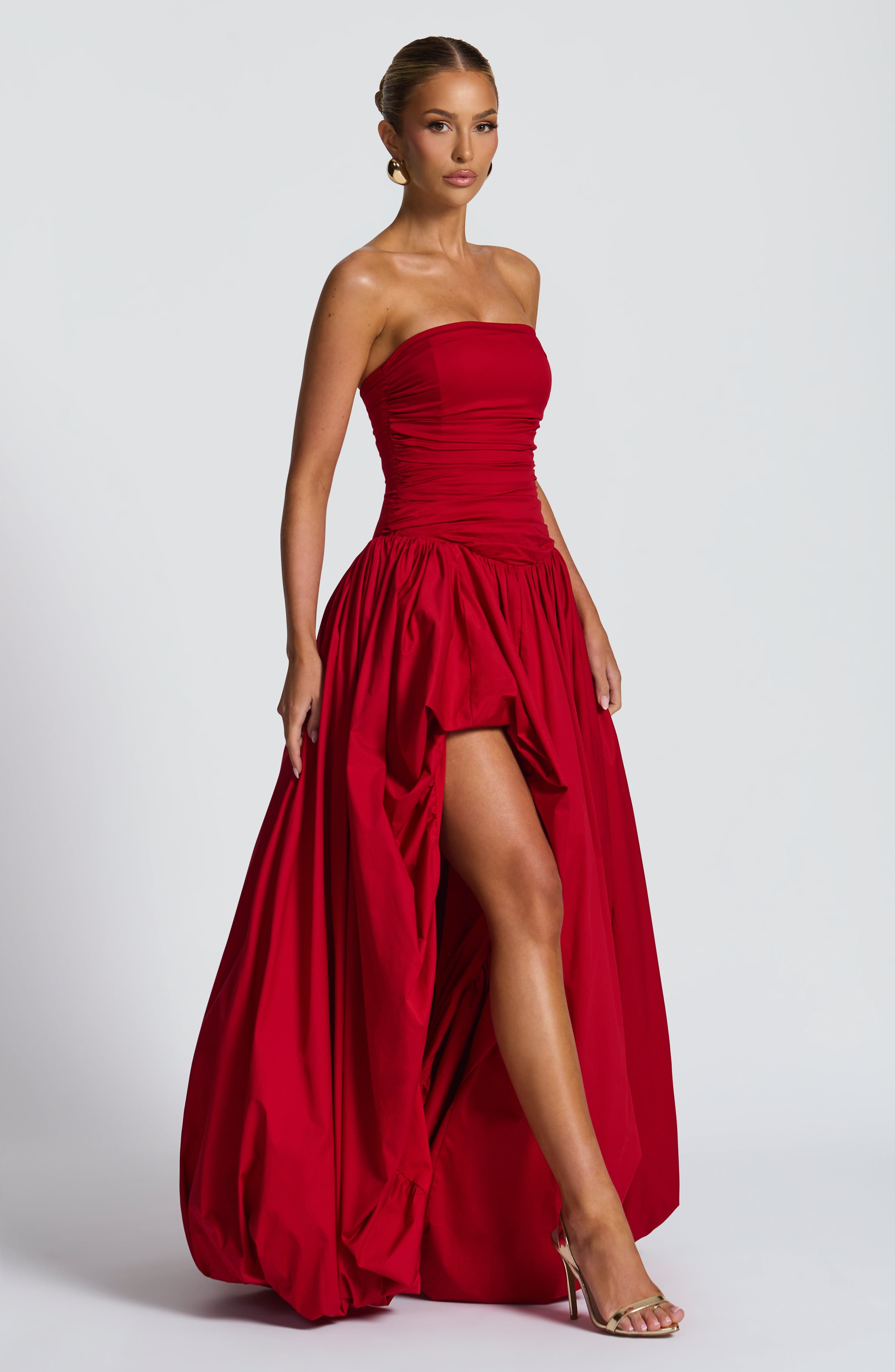 ÉLOÏSE | Elegantes Maxi Kleid mit Puffrock – Rot