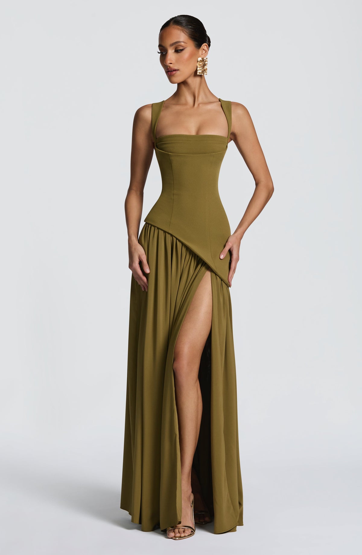 ALESSIA | Elegantes Maxi Kleid mit Chiffon-Rock – Olivgrün